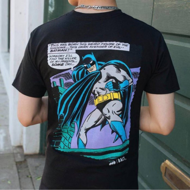BEETLE BAIT 蝙蝠俠 BATMAN 漫畫版 DARK AVENGER DC 黑色 TEE 短T 現貨