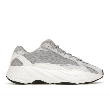 BEETLE ADIDAS YEEZY BOOST 700 V2 STATIC 白 3M 反光 EF2829 老爹鞋