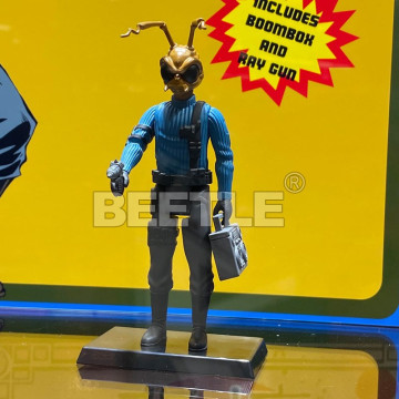 BEETLE MEZCO GOMEZ 危機小隊指揮官 螞蟻人 内附音箱 特製雷射槍 HAZARD SQUAD 吊卡 公仔