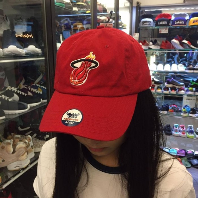 BEETLE OLD NAVY 老帽 邁阿密 熱火 MIAMI HEAT DAD HAT NBA 全紅 經典 LOGO