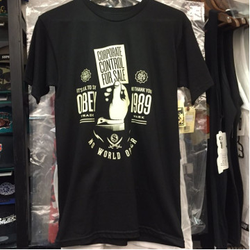 BEETLE PLUS OBEY NO WORLD ORDER 手指 樸克牌 1989 黑 白 短T TEE S M L