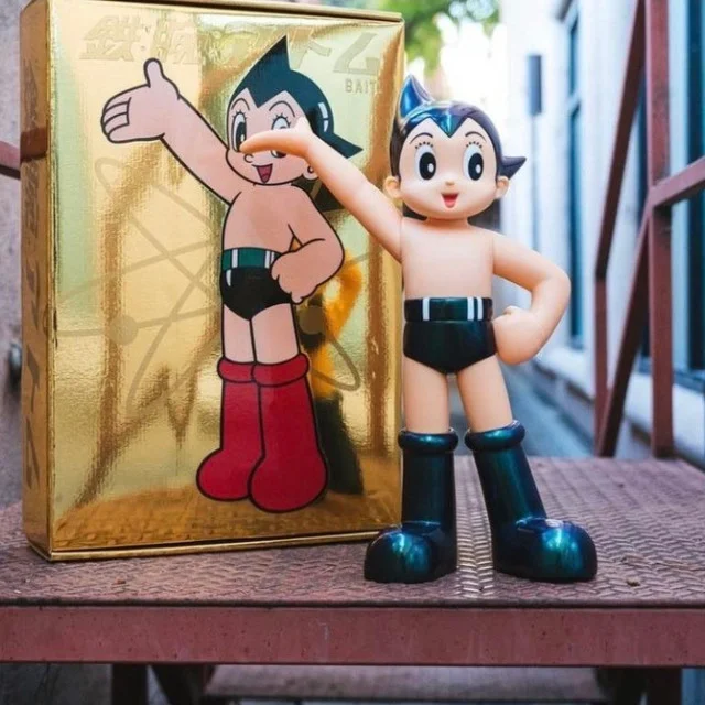BAIT × 鉄腕アトム FLEX TAN BAIT x Switch Collectibles Astro Boy Flex Atom Figure tan matte color
