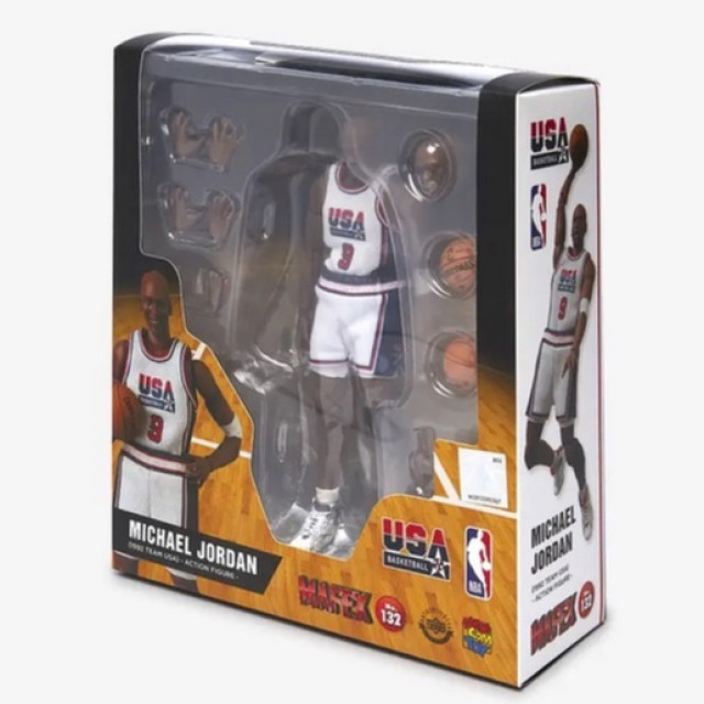 BEETLE MAFEX MICHAEL JORDAN NBA 麥可 喬丹 1992 美國隊 NO.132 可替換公仔