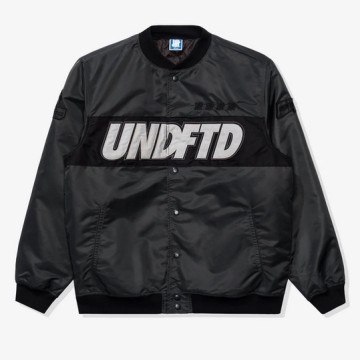 BEETLE UNDEFEATED SATIN BASEBALL JACKET 棒球外套 黑色 FADED BLACK