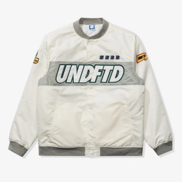 BEETLE UNDEFEATED SATIN BASEBALL JACKET 棒球外套 白色 CLOUD WHITE