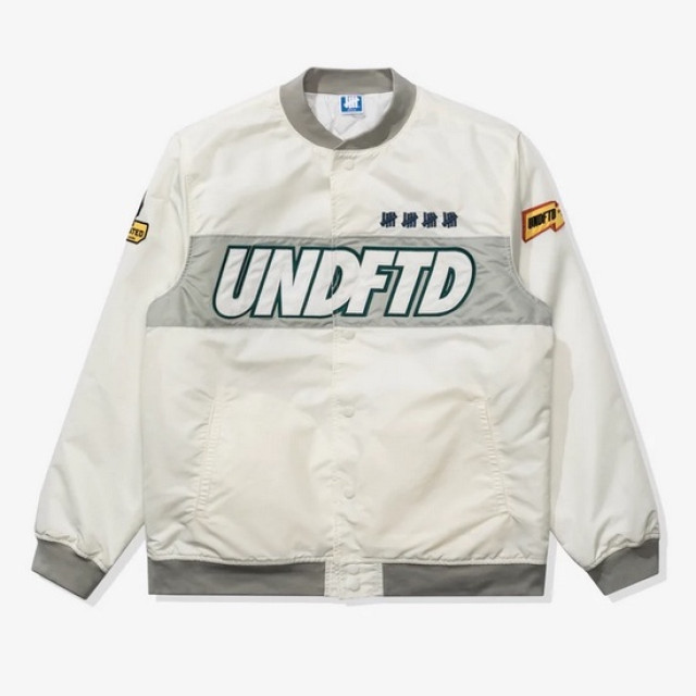 BEETLE UNDEFEATED SATIN BASEBALL JACKET 棒球外套 白色 CLOUD WHITE