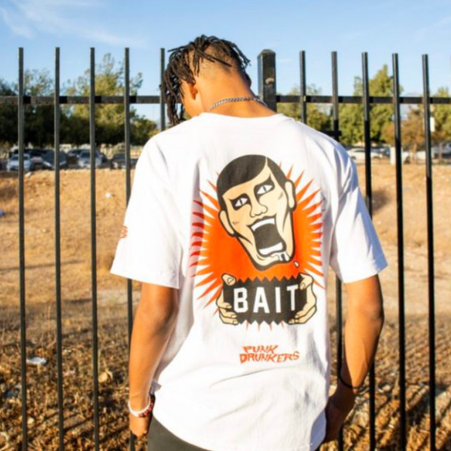 BEETLE BAIT PUNK DRUNKERS LOGO PDS 鷹の爪 聯名 短T 短袖 白色 TEE