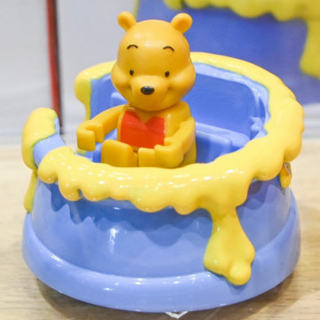BEETLE TOMICA 小熊維尼 多美卡 日本 東京迪士尼 限定 WINNIE THE POOH 蜂蜜車 HUNNY