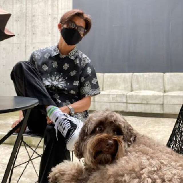 BEETLE 日本 全家便利商店 限定 男女皆可 木村拓哉 著用 藍綠 襪子 長襪 抗菌 除臭 黑色 白色