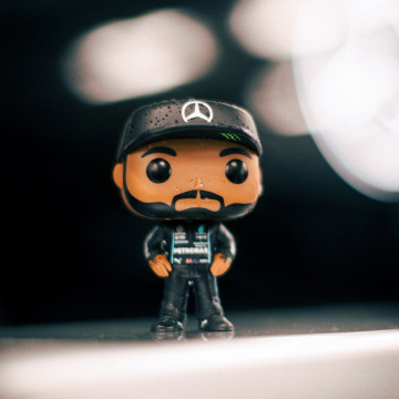 BEETLE FUNKO POP 路易斯·漢米爾頓 梅賽德斯 AMG 賓士車隊 F1 賽車 LEWIS HAMILTON