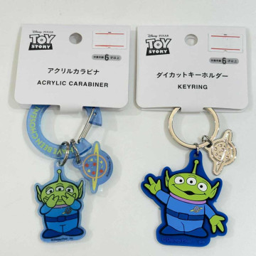 BEETLE 日本正版 三眼怪 ALIEN 玩具總動員 鑰匙圈 登山扣 迪士尼 DISNEY TOY STORY