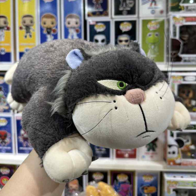 BEETLE 魯斯佛 露西佛 趴睡 眨眼 娃娃 絨毛 抱枕 仙履奇緣 CINDERELLA 日本正版